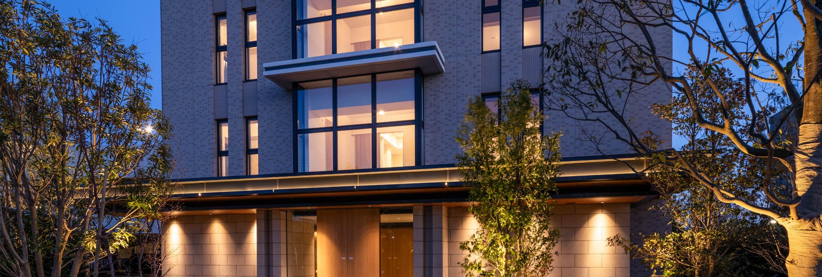 建物外観（2026年4月撮影）