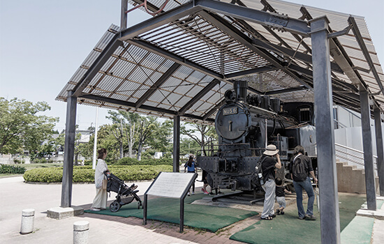 全て菰池公園（約280m／徒歩4分）